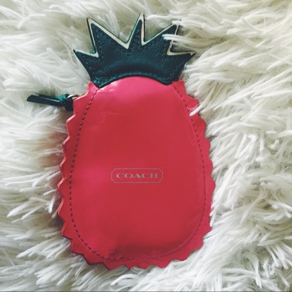 (SOLD) Coach Pineapple Coin Wallet - Picture 2 of 3